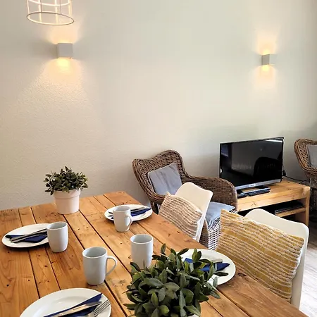 21097 Apartment
